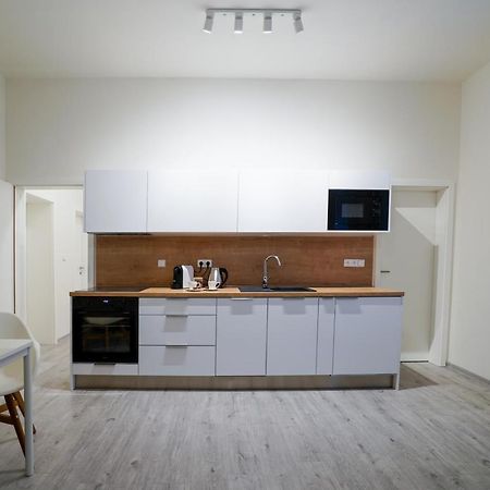Lucy'S Apartments 2 Olomouc Luaran gambar