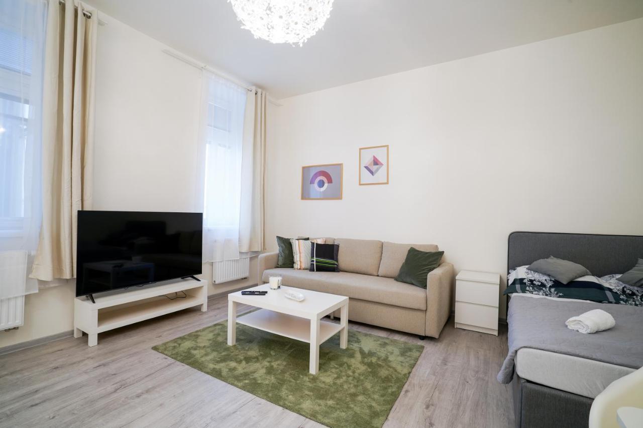Lucy'S Apartments 2 Olomouc Luaran gambar